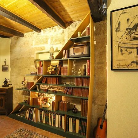 Bed and Breakfast La Favola Antica à Castelsardo Extérieur photo