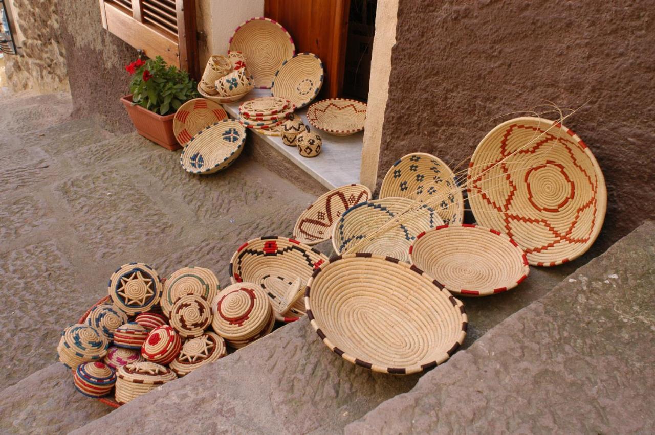 Bed and Breakfast La Favola Antica à Castelsardo Extérieur photo